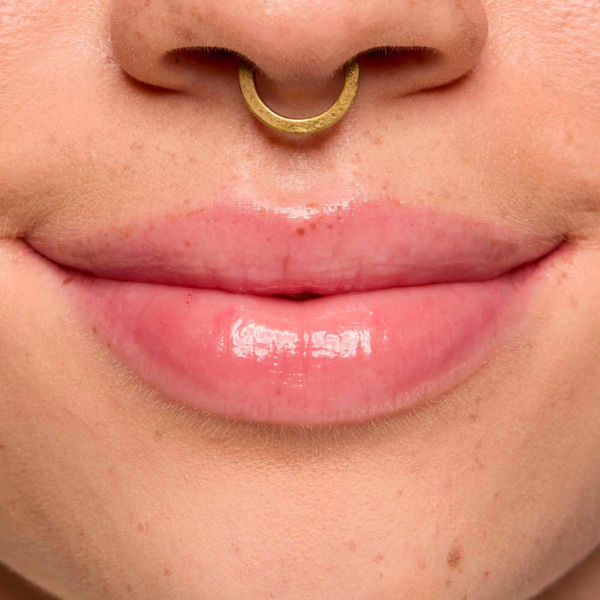 NYX Professional Makeup - Fat Oil Slick Stick Going Live